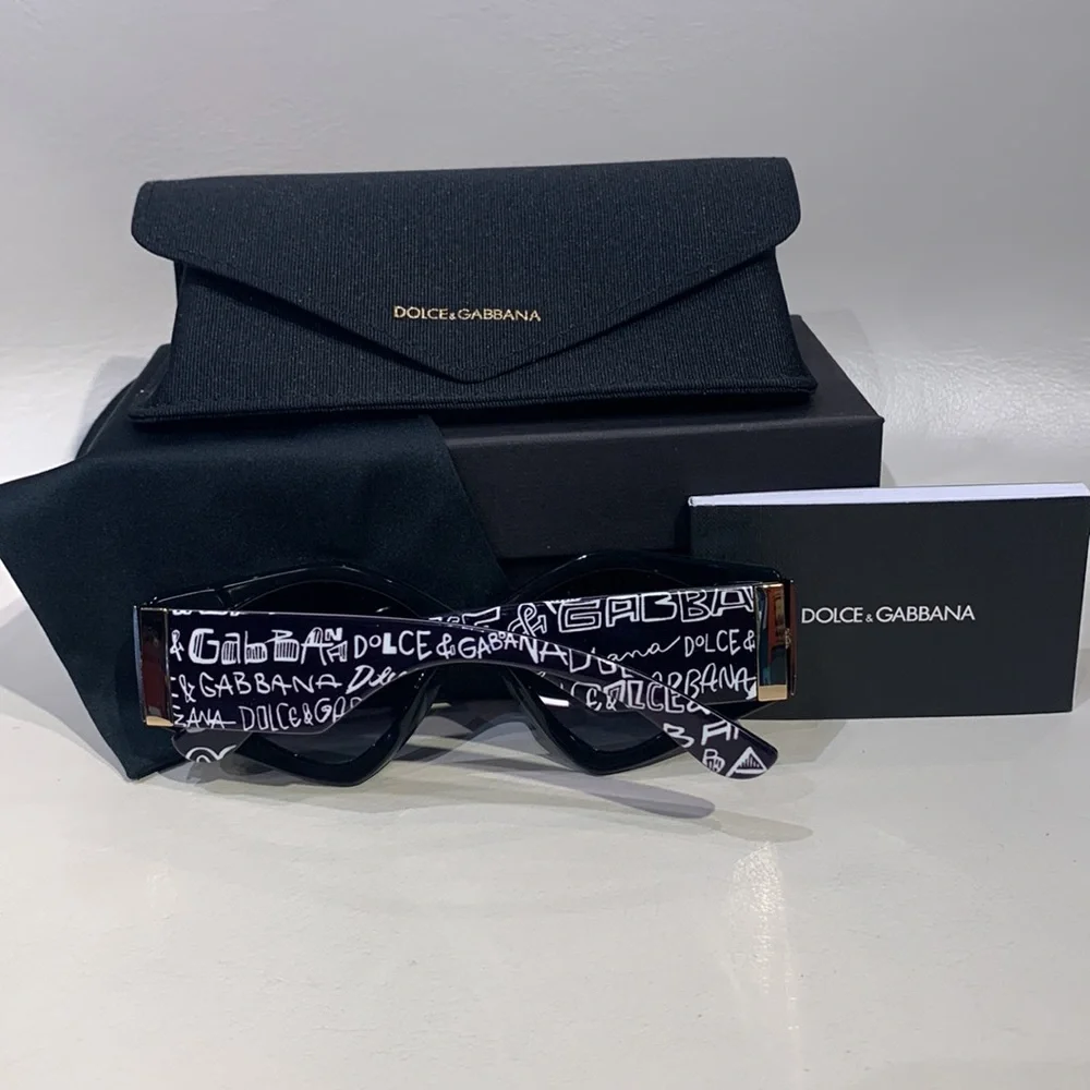 New Women’s DOLCE&GABBANA Sunglasses - Picture 6 of 7